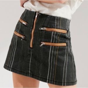 Urban Outfitters Zippered Denim Skirt NWT As Seen On Riverdale!